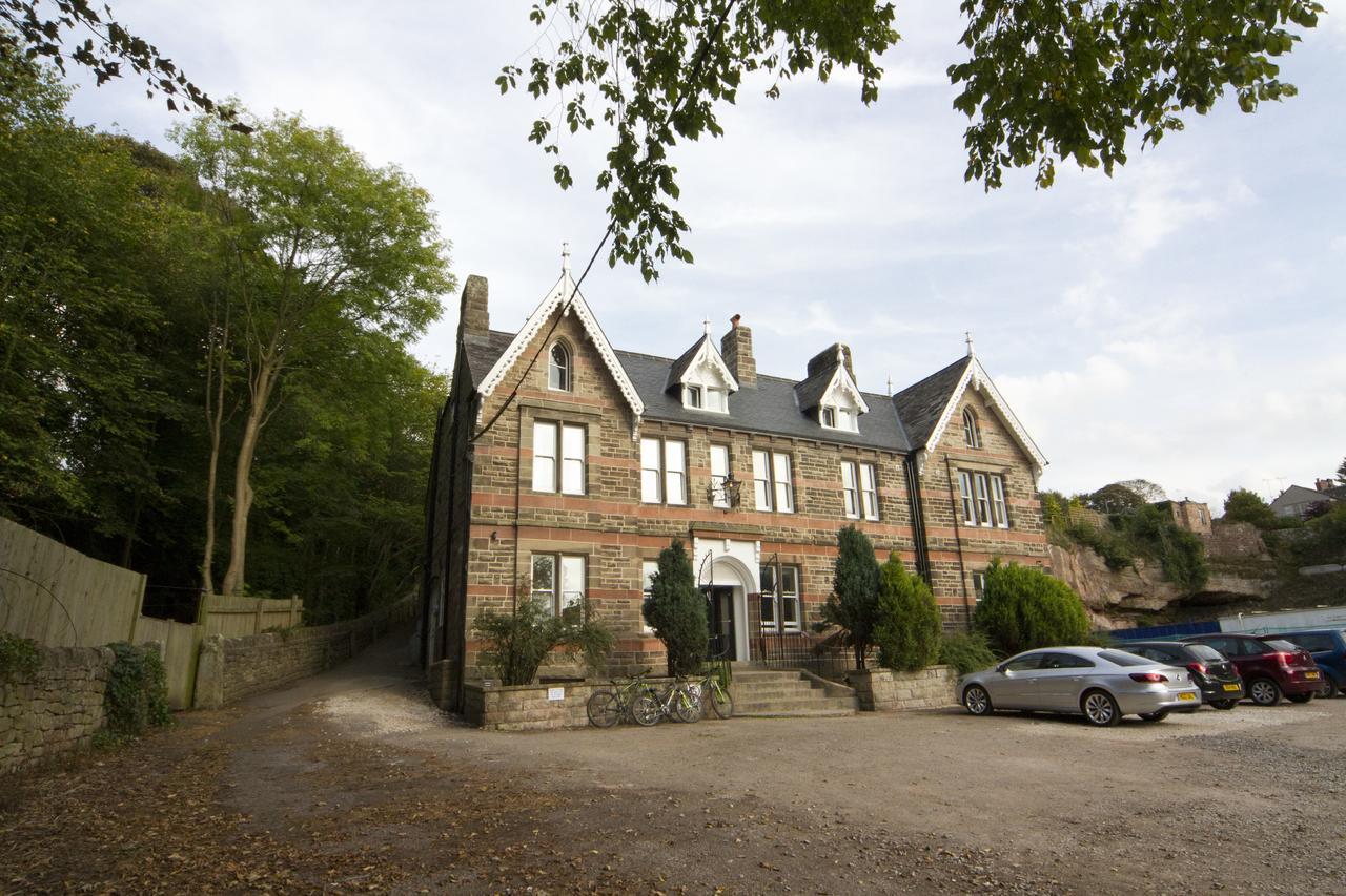 Alton Castle Centre Hostel Exterior foto